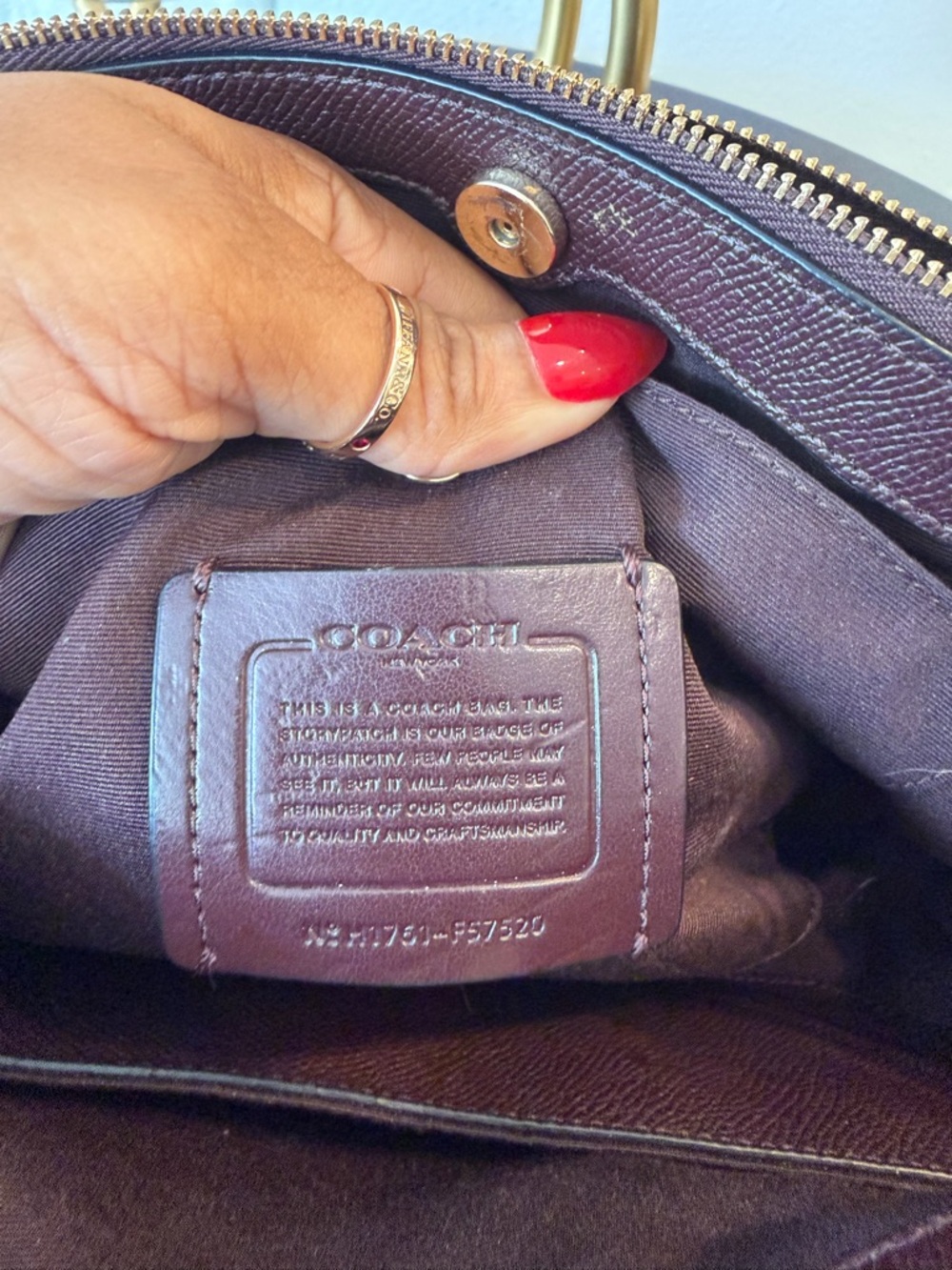 Coach Christie Carryall (outlet model) - Picture 10 of 11